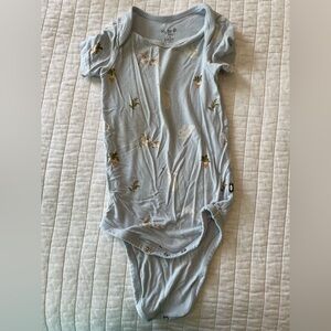 Kyte Baby Blue Bunny Easter Spring Print Bodysuit Onesie